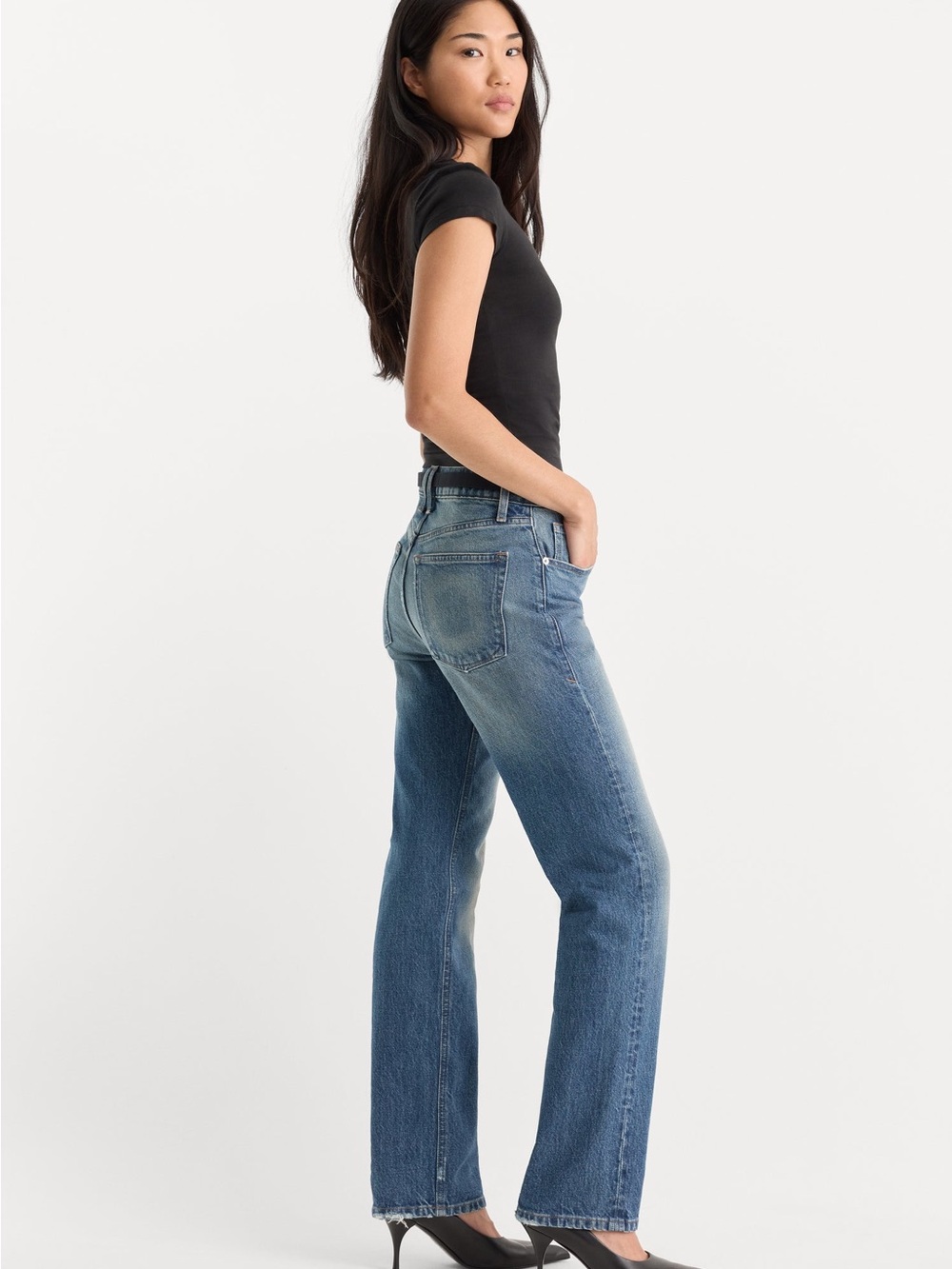 NWT Good American Vintage Straight Jeans